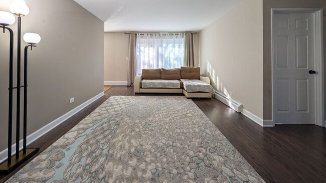 Foto del edificio - 801 E Miner St