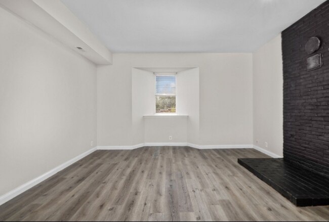 Building Photo - 915 Geyer Ave
