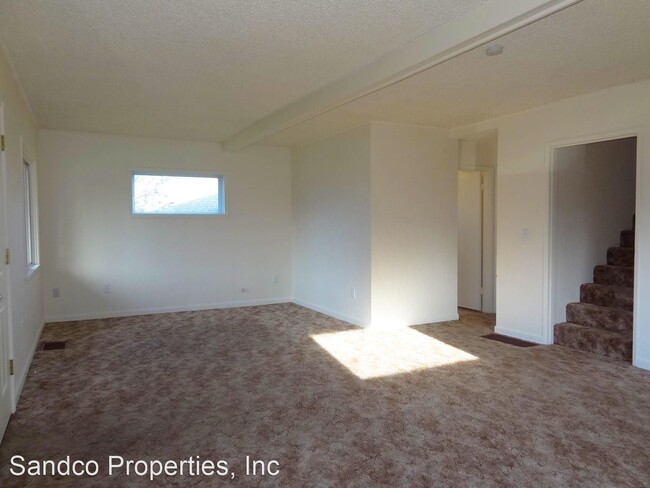 Building Photo - 4 br, 1 bath House - 3217 S Durango