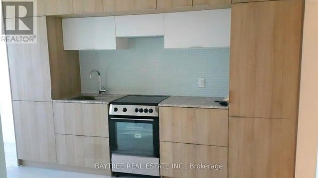 Building Photo - 159 Dundas St E