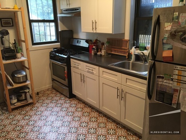 Foto del edificio - 414 Madison St