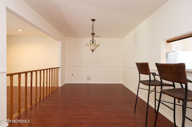 Foto del edificio - 32 Lafayette Ct