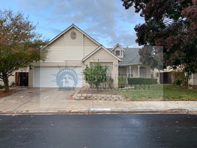 Foto del edificio - 2604 E Goshen Ave