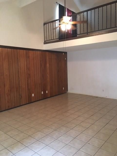 Building Photo - 22703 Elsinore Dr