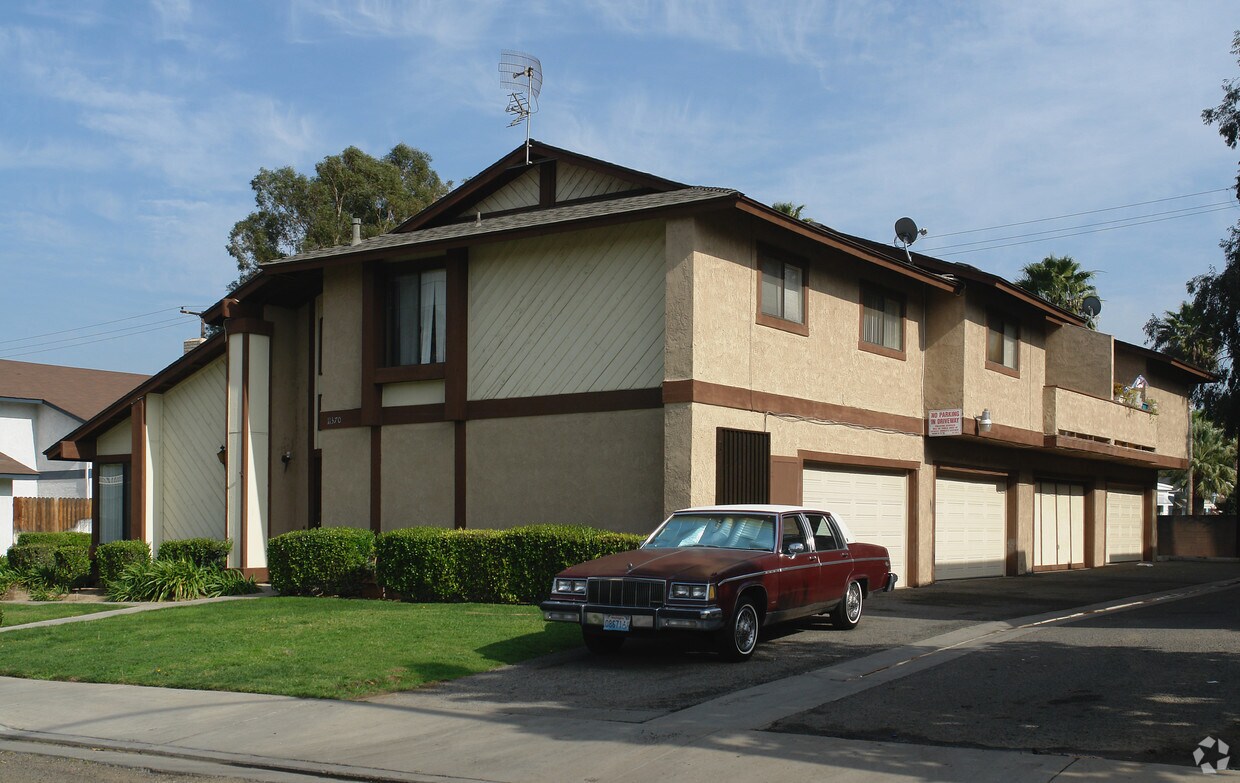 Primary Photo - HISTORIC DOWNTOWN 4PLEX IN RIVERSIDE
