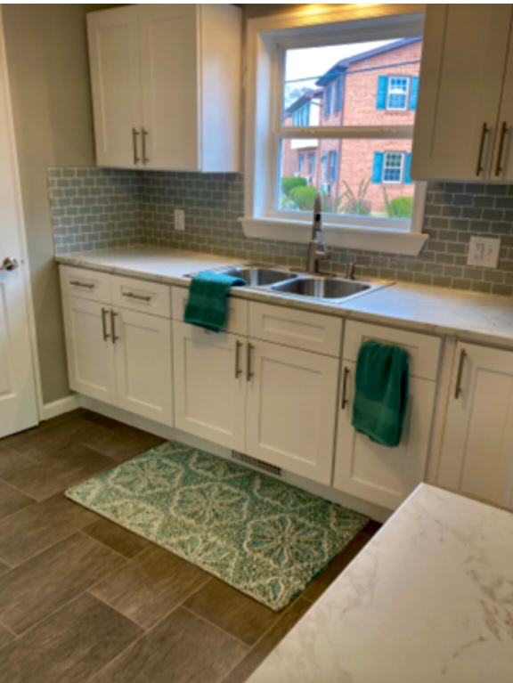 Foto principal - 1048 Stonybridge Dr