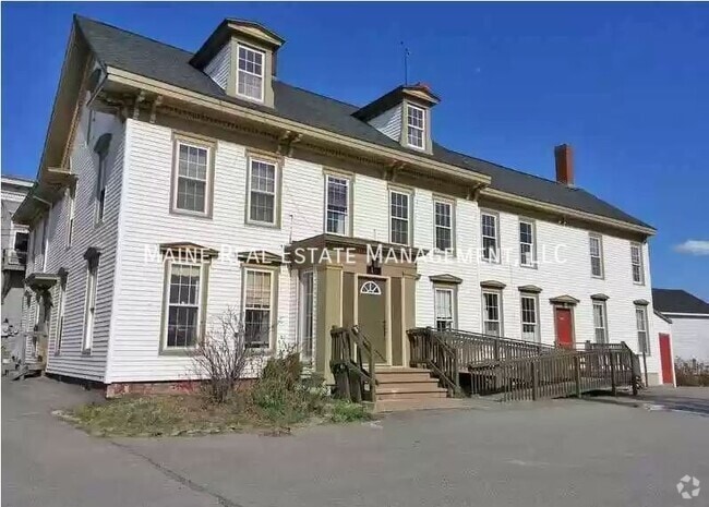 Building Photo - 109 State St