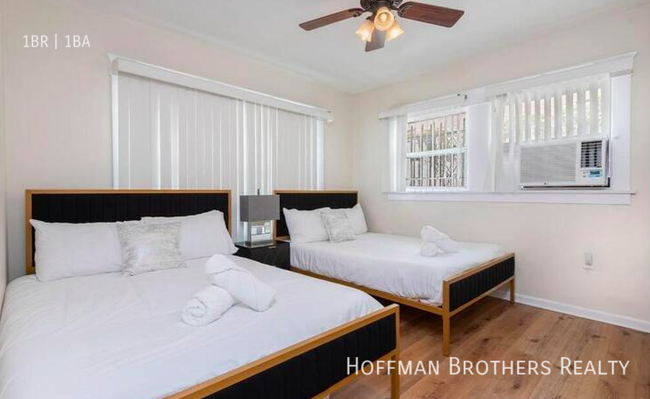 Foto del edificio - 1161 W 38th St
