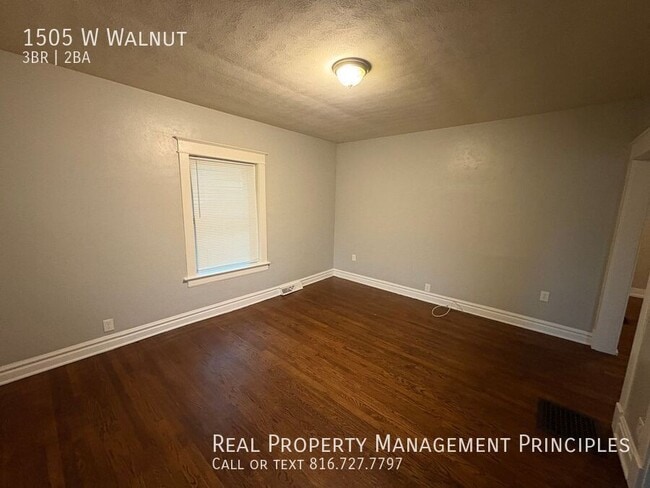 Building Photo - 1505 W Walnut St
