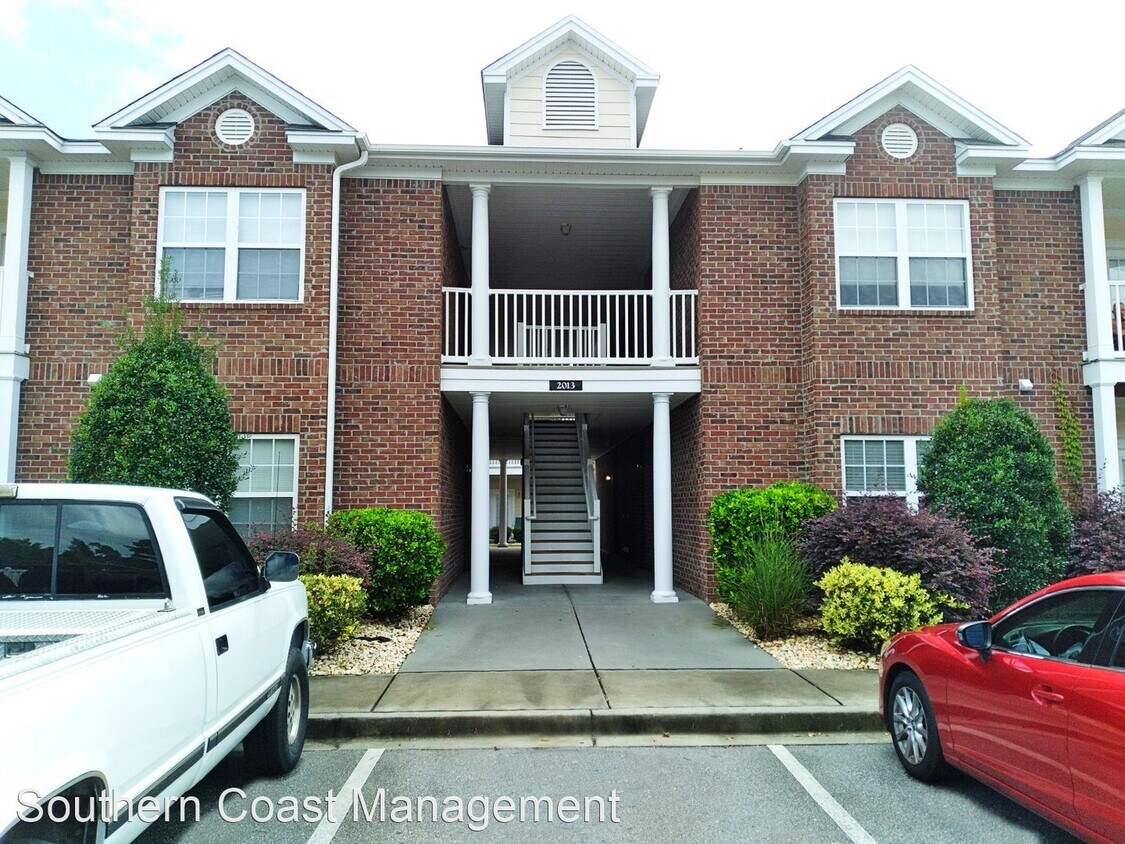 Primary Photo - 2013 Silvercrest Dr