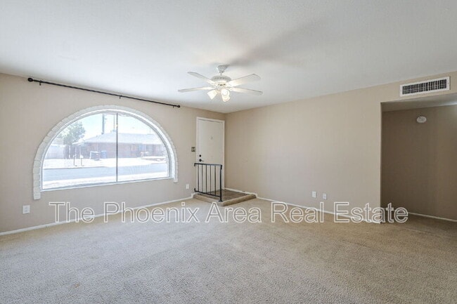 Building Photo - 1556 W Peralta Ave