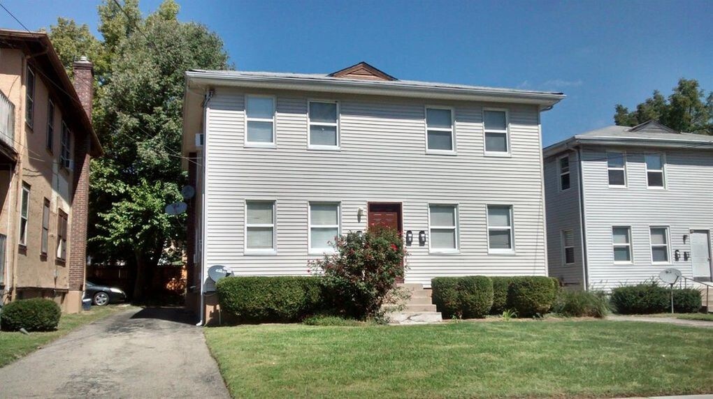2620 Duck Creek Rd Unit 4, Cincinnati, OH 45212 Room for Rent in