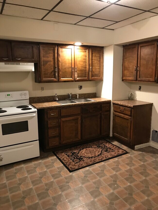 648 Chenango St Unit 1st, Binghamton, NY 13901 Apartments in