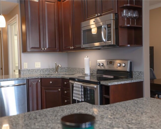 Foto del edificio - 90 E Market St