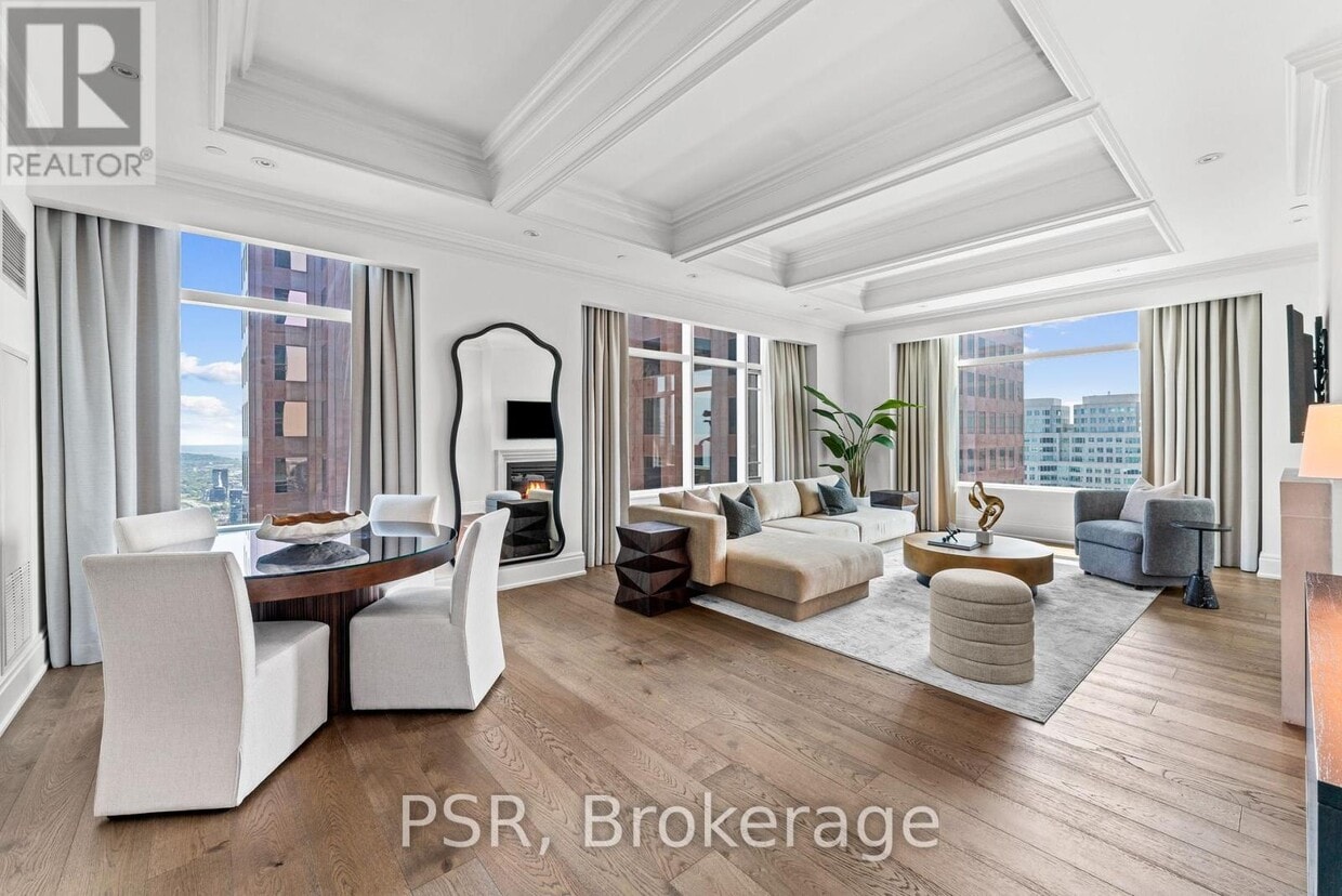 Primary Photo - 311 Bay St.