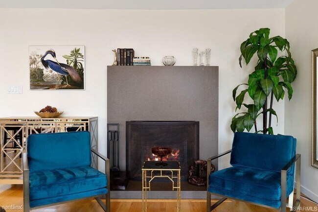 Building Photo - 1 br, 1 bath Condo - 470 Collingwood St Apt 2