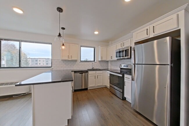 Interior Photo - The Vesta