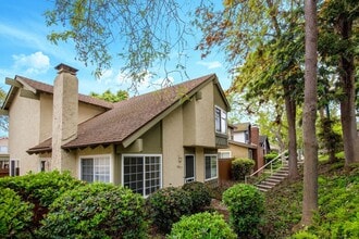 Building Photo - 10577 Esmeraldas Dr