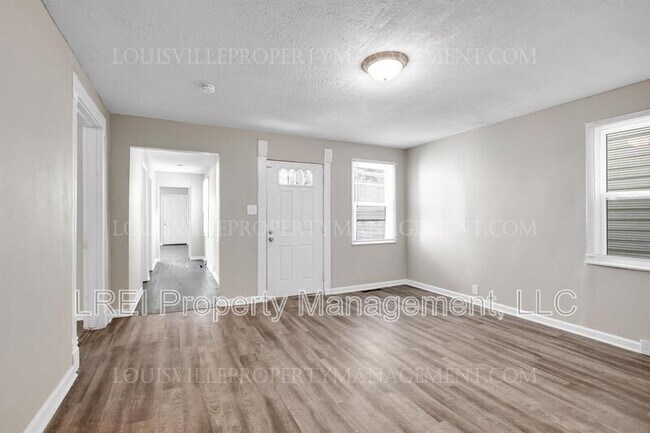Building Photo - 2322 Griffiths Ave