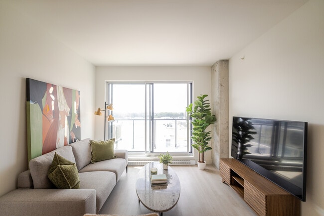 Building Photo - Mostra Centropolis