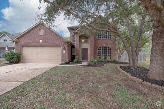 Building Photo - 10411 Village Lake Dr