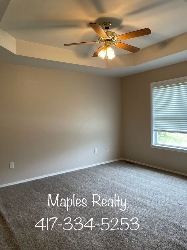 Foto del edificio - 3 Bedroom, 2 1/2 Bathroom Patio Home in Woodland Estates