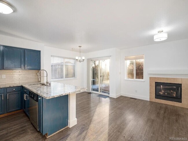 Foto del edificio - 7236 E 38th Ave