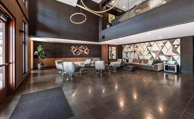 Photo - Gorgeous Top Floor Condo Located in Downto...