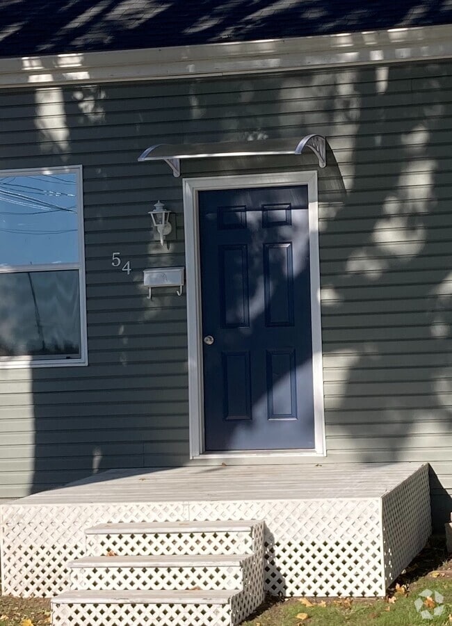Building Photo - 54 S Madison Rd