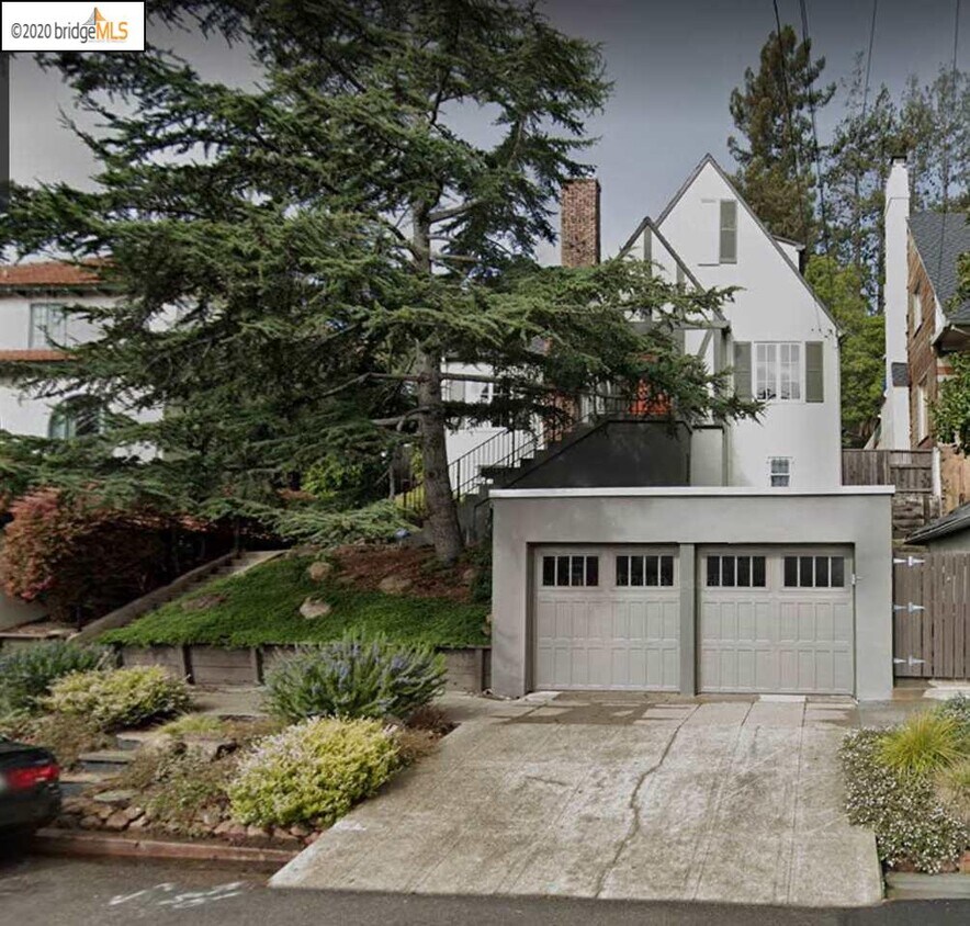 Primary Photo - 6449 Chabot Rd