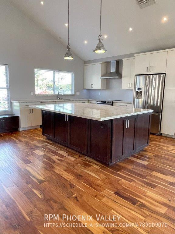 Building Photo - Spacious 4 Bed, *NEW* Paint Throughout, Fu...