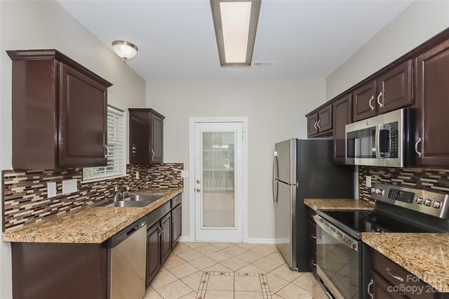 Foto del edificio - 2928 Canary Ct
