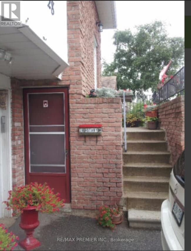 Building Photo - 28 Rotary Dr