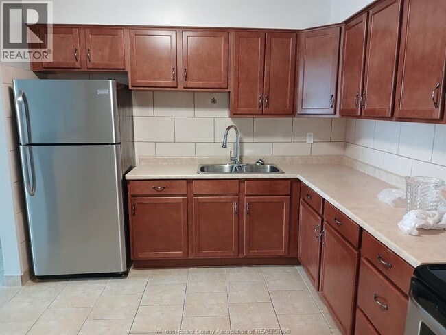 Photo du bâtiment - 1160 Howard Ave