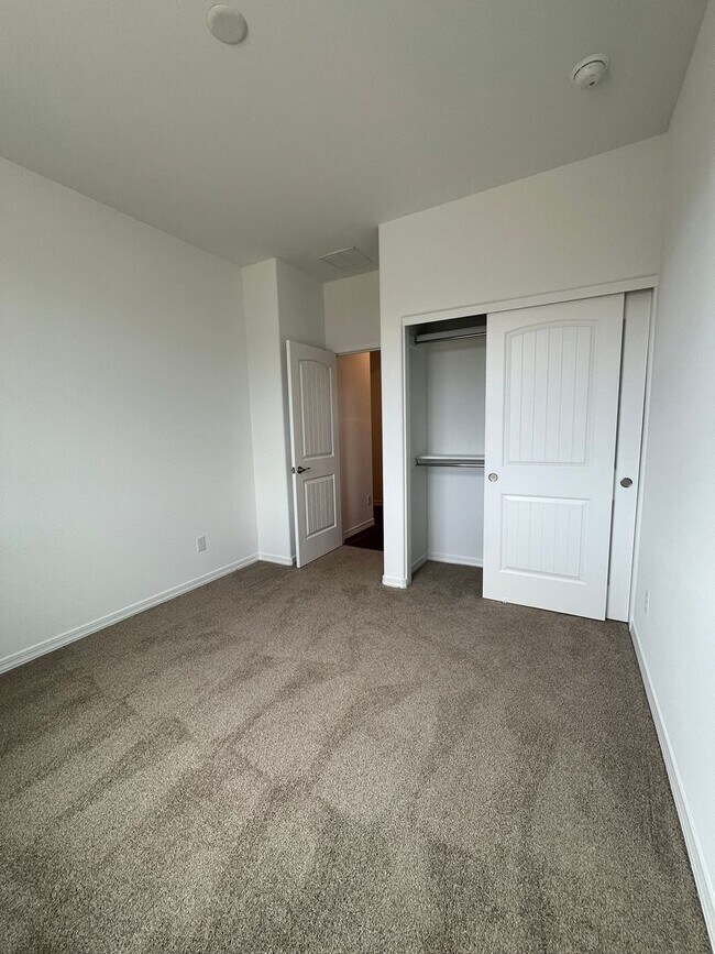 Foto del edificio - Brand New Home In Pronghorn Ranch!