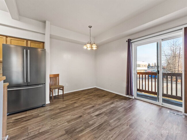 Building Photo - 3 br, 2.5 bath House - 5304 Arctic Blvd # 1