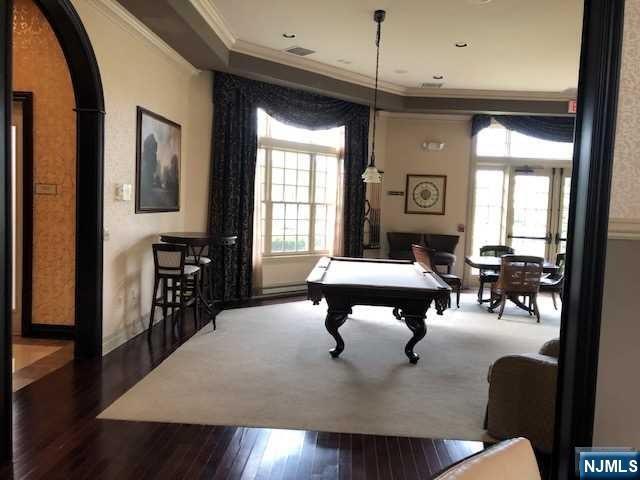 Building Photo - 3201 The Plaza