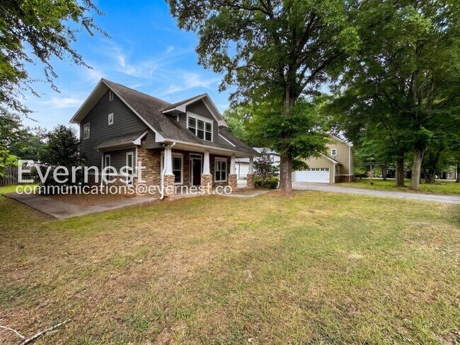Foto del edificio - 9 Chimney Ln SE