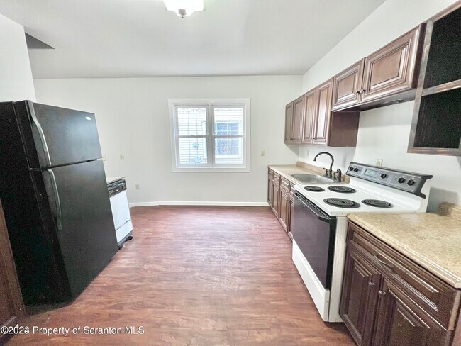 Foto del edificio - 2017 Margaret Ave