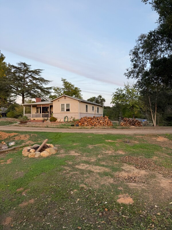 Foto del edificio - 1210 Woodland Ave