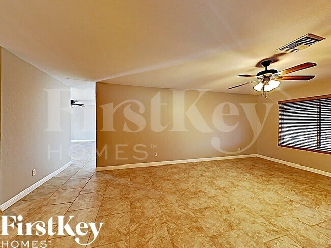 Foto del edificio - 5314 W Altadena Ave