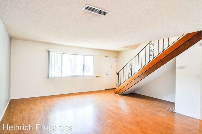 Foto del edificio - 3811 H St