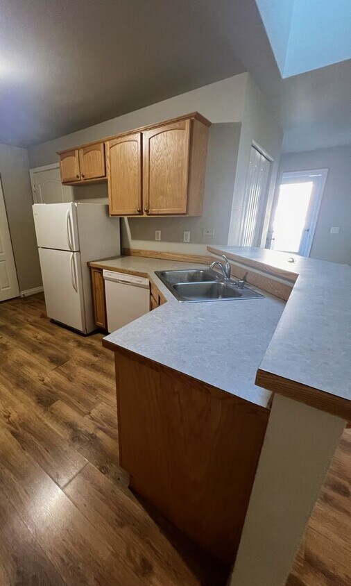 Foto principal - 511 G St