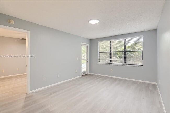 Building Photo - 4441 W McNab Rd