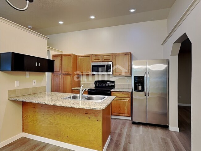 Foto del edificio - 1745 W McGlinchey St