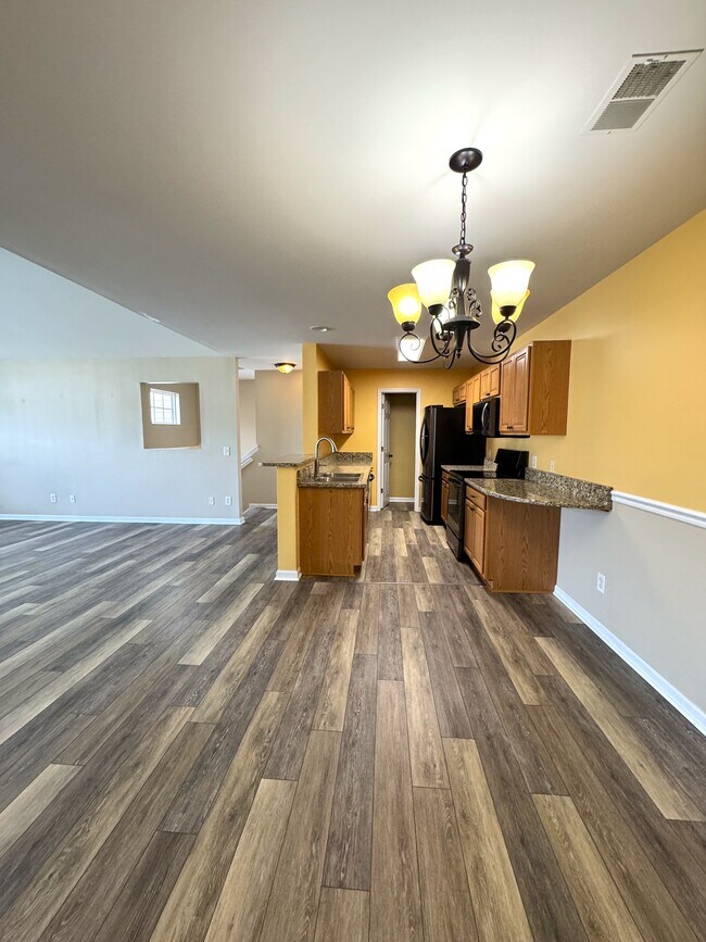 Foto del edificio - 119 Brentwood Dr