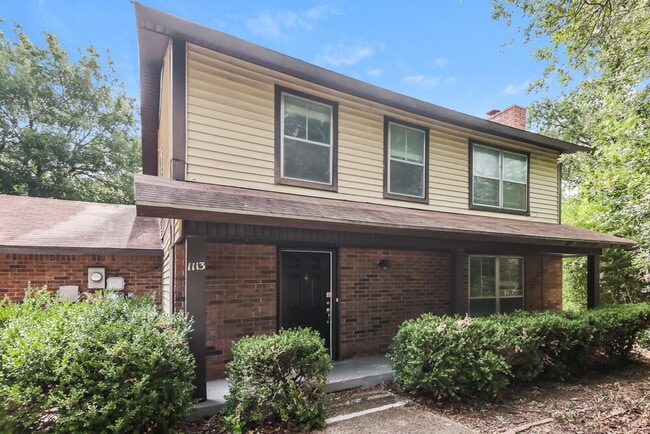 Building Photo - 1113 Heiden Ct