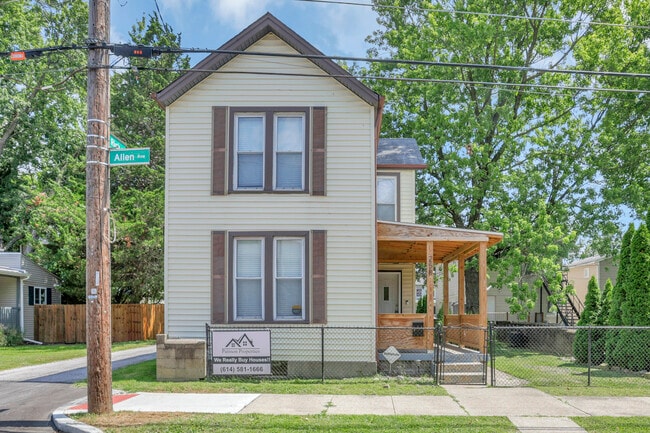 Building Photo - 258 Allen Ave