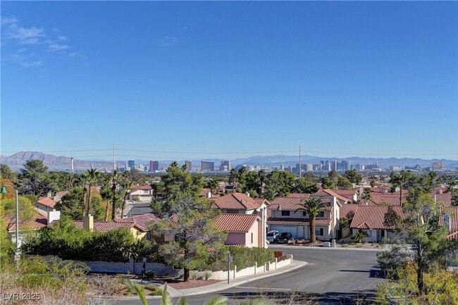 Foto del edificio - 8700 Captains Pl