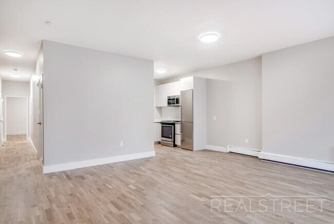 Plano de planta - 84 Saint James Place